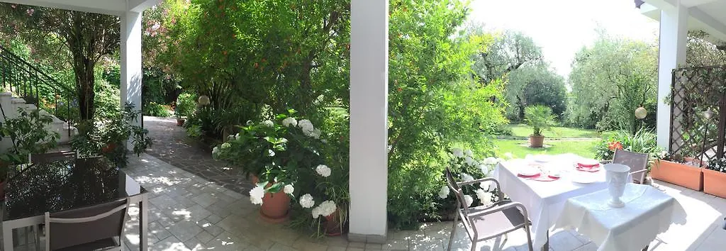 Bed & Breakfast Il Paradiso Del Garda Bed and Breakfast Padenghe sul Garda Italien